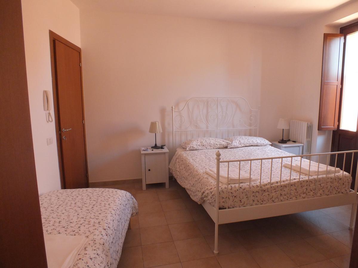 Bed and Breakfast Il Torrione Jesi Exterior foto