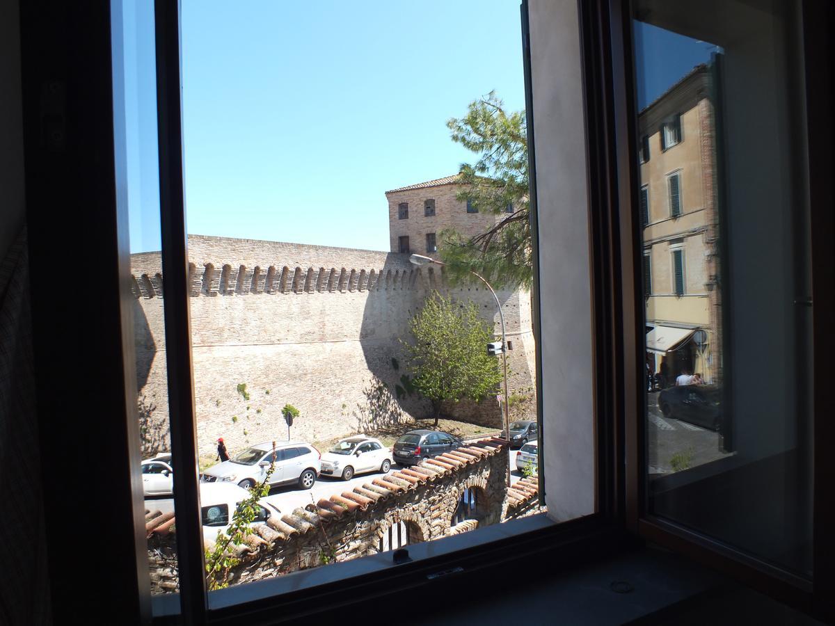 Bed and Breakfast Il Torrione Jesi Exterior foto